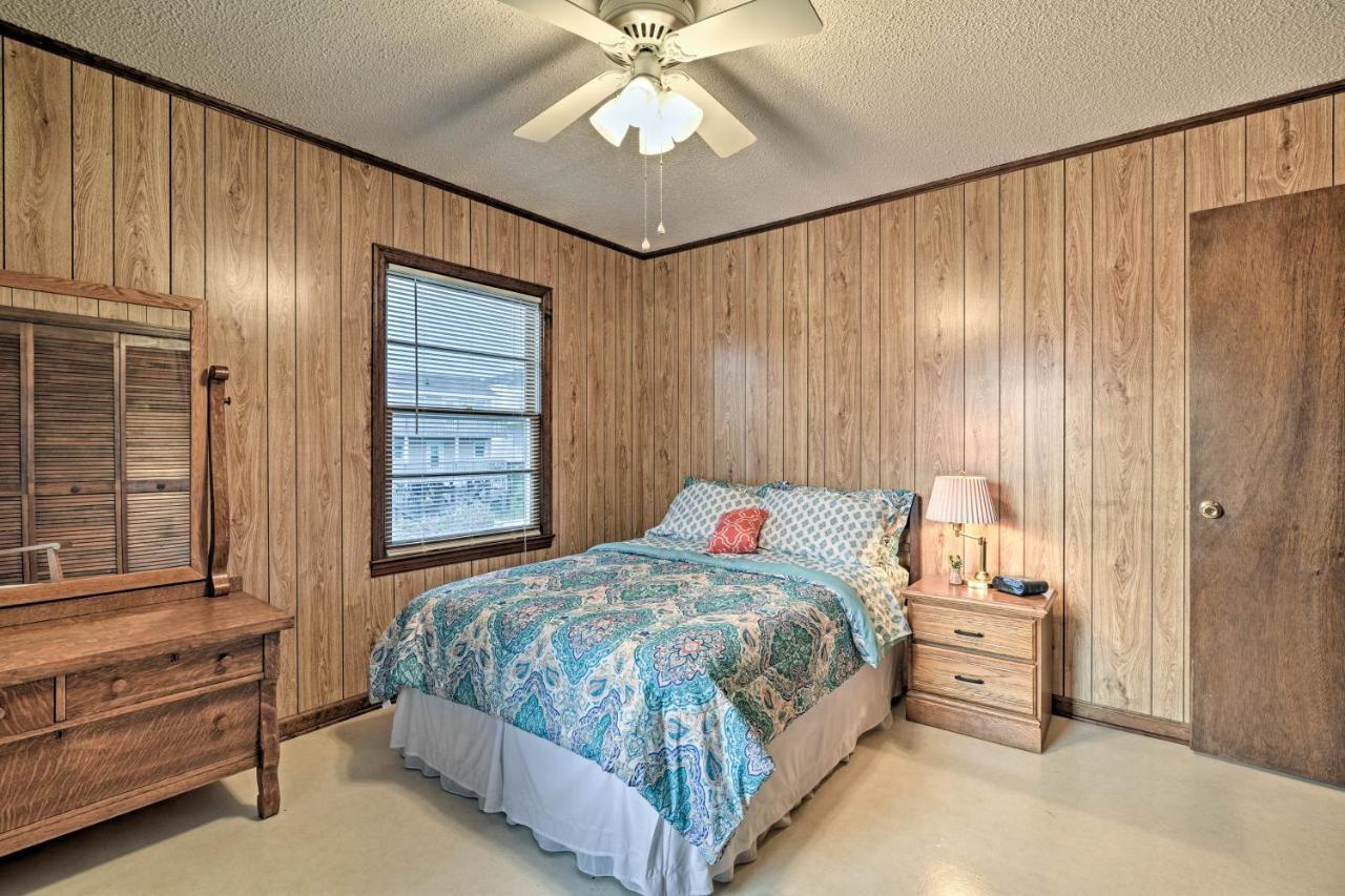 Pet-Friendly Second Row House Steps To Beach! Холдън Бийч Екстериор снимка